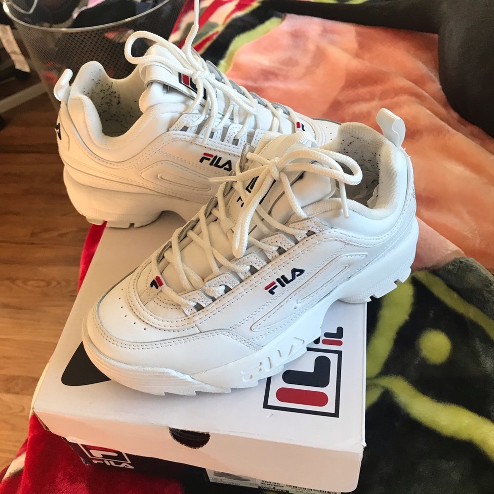 Fila sneakers,size 6.5